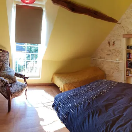 Cozy & Ideal Closed Garden * Emeville