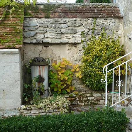 Cozy & Ideal Closed Garden *