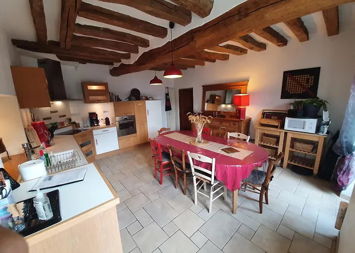 Cozy & Ideal Closed Garden