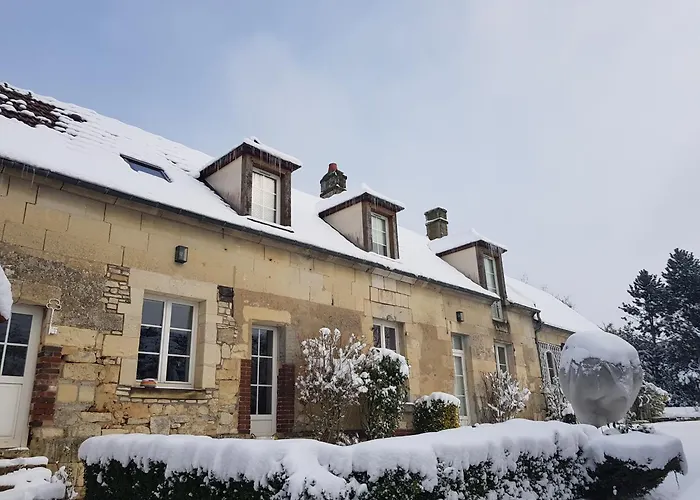 Cozy & Ideal Closed Garden * Emeville